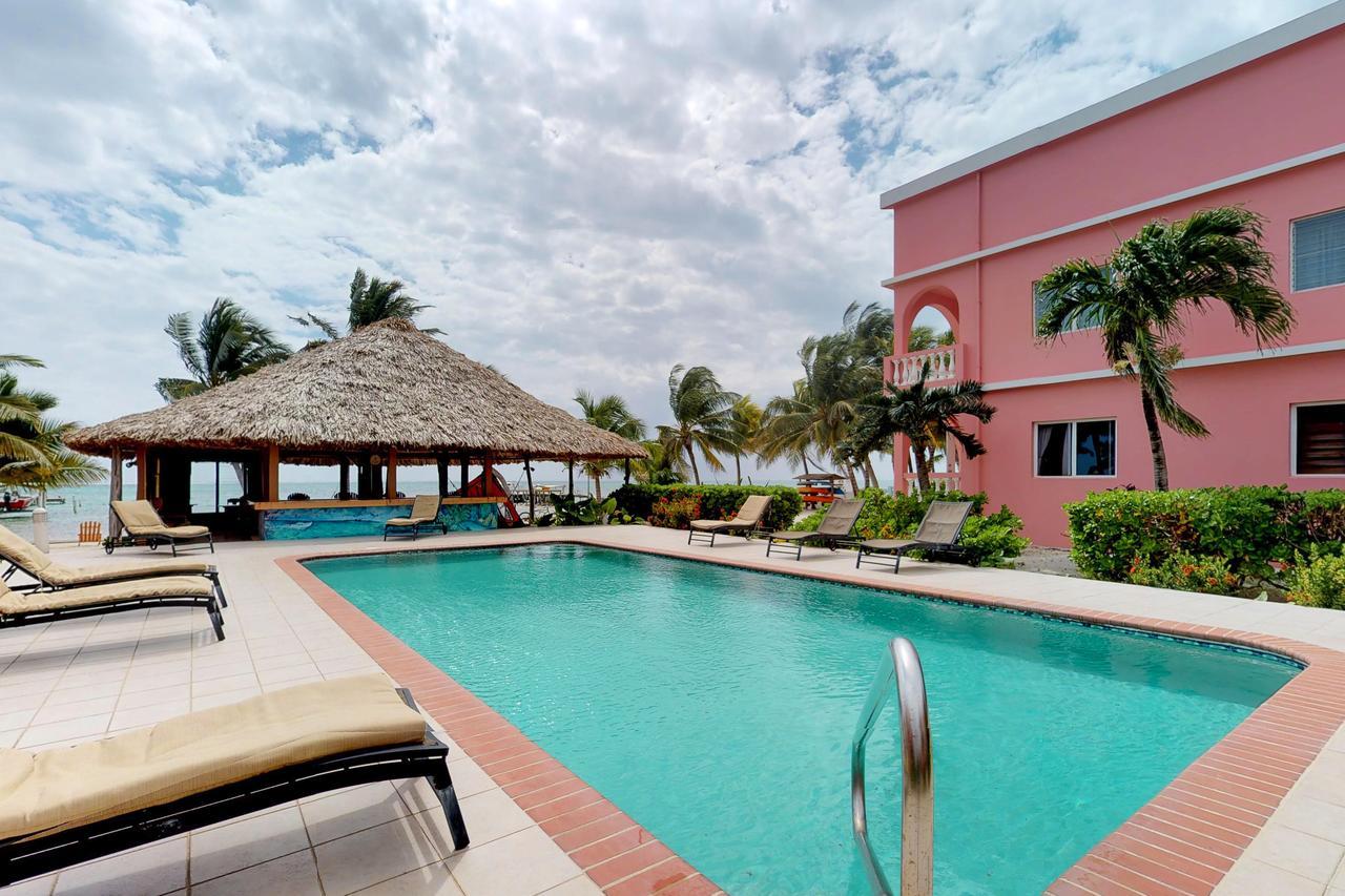 Hotel Caribbean Lily @ Caribe Island San Pedro  Exterior foto